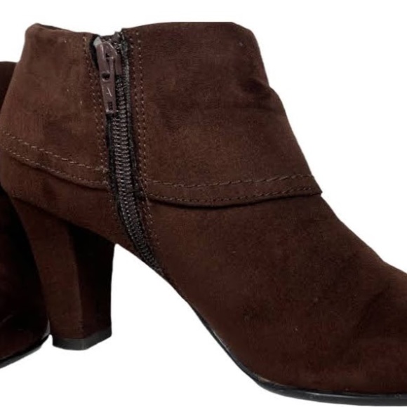 A2 by Aerosoles size 9 FIRST ROLE BOOTIE - Picture 4 of 11